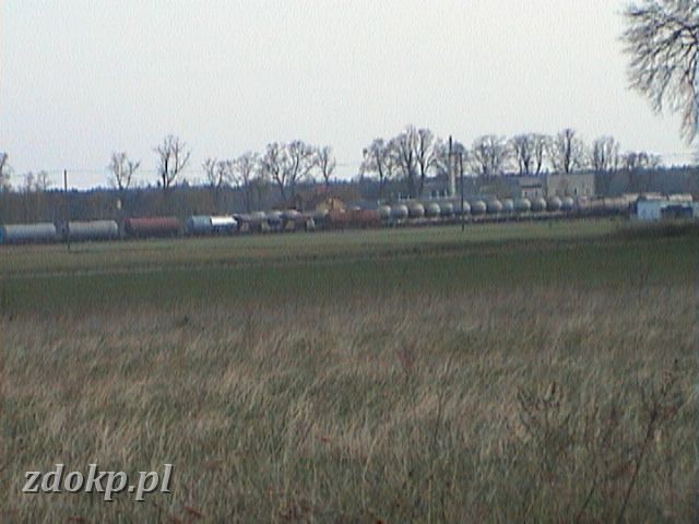 2005-04-25.81 bocznica pod WG.JPG - widok na tabor w Zakadzie Usug Technicznym w Wagrowcu.